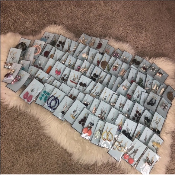 100 pairs of handmade earrings wholesale / bulk - Picture 2 of 4